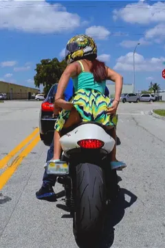 booty flash on a bike
