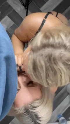 double blowjob goes to cum