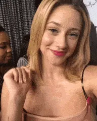 cute lili reinhart