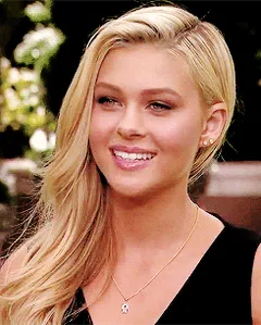nicola peltz -1/95 -5'5''- god almighty, neaven sent.....yum! yum! yum!