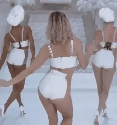 fergie milf tits and ass