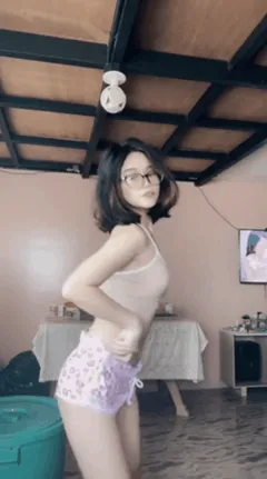 teen gf wants you to get ready for it