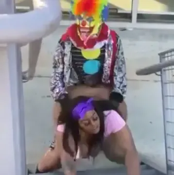 Clown fuck black bbw outdoor in the highway