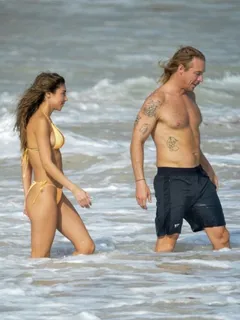chantel jeffries sexy ass in a bikini also showing nice cleavage with her big tits seen by paparazzi at the beach and in the water with dipl
