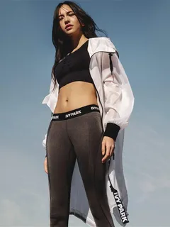 sonoya mizuno workout clothes