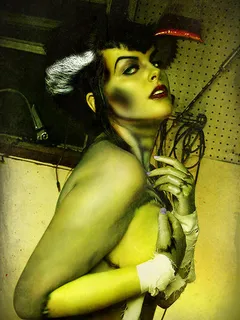 art of women - bride of frankenstein - pinup