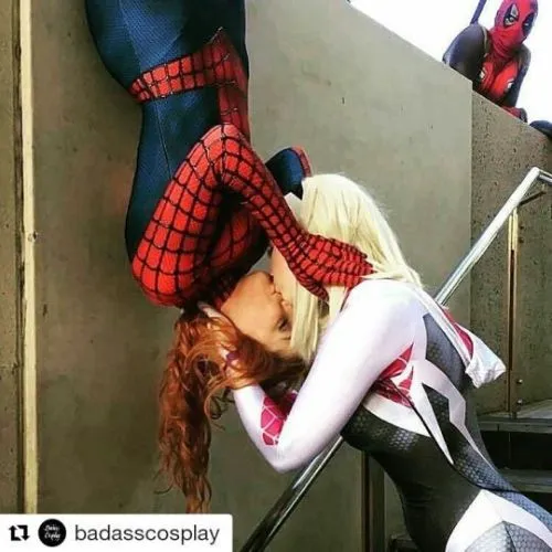 cosplay lesbians kissing