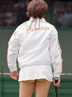 martina hingis ass 14