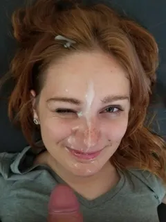 adorable redhead facial squint