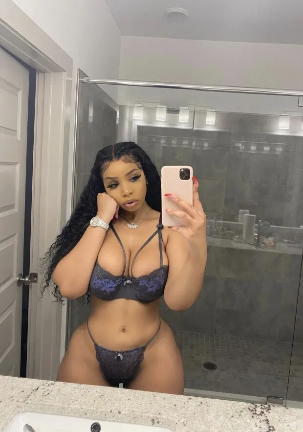 lightskinkeisha in savagexfenty lingerie