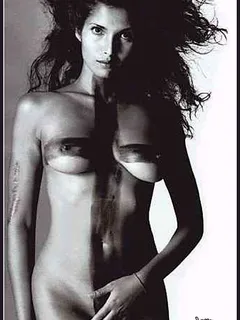 indian actress padma lakshmi nude cover her pussy