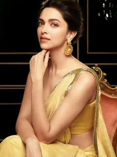 deepika in saree..