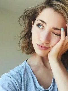 emily rudd