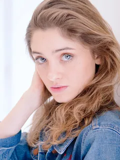 natalia dyer