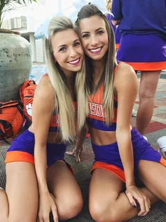 beautiful clemson cheerleaders