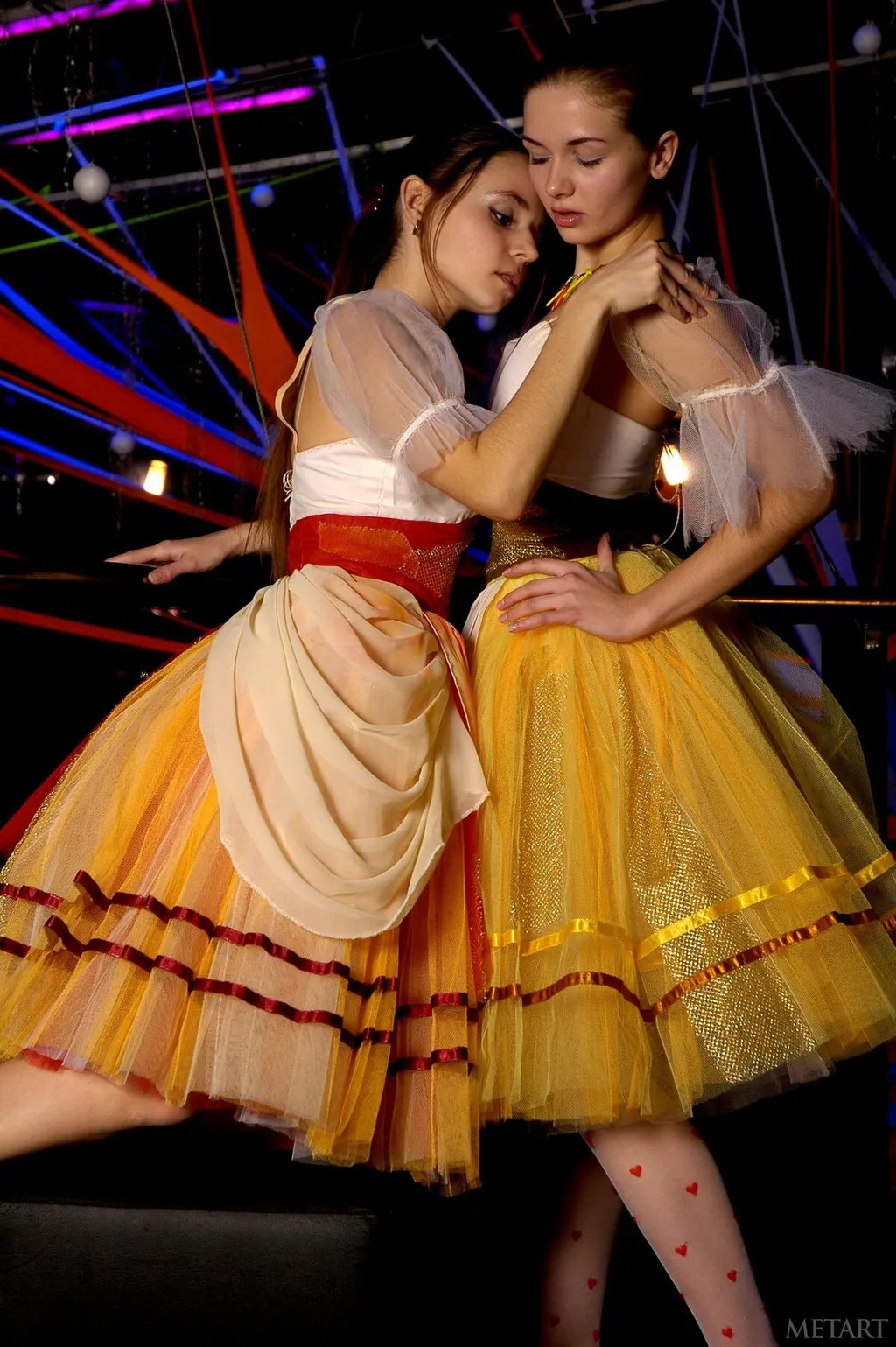 Cleo A and Eva F in Metart set Kissers