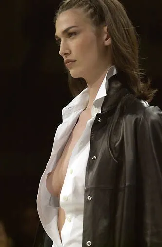 runway downblouse on display. breezy.