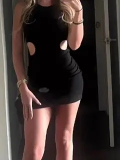 claire black dress mirror selfie