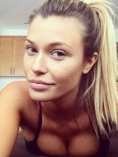 31. samantha hoopes