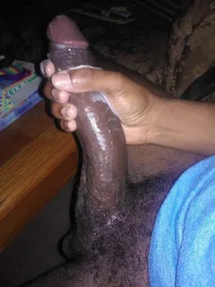 fabulous chocolate skinned in this incredible cumshot pic