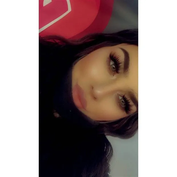hello i'm aurelia