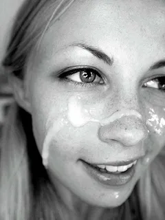 mm - freckled facial