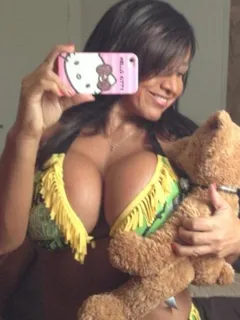 yilana diaz aka yliana dias is sexy woman with big boob & teddy bear - fota smiles smile for me