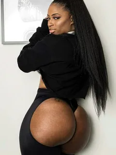 sexy black booty