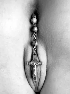 jesus christ - rosary anal & cross by pussy sw