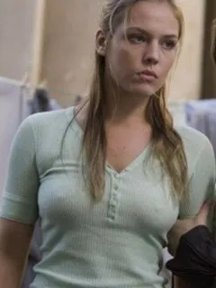 agnes bruckner