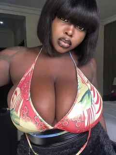 nigerian with huge breasts