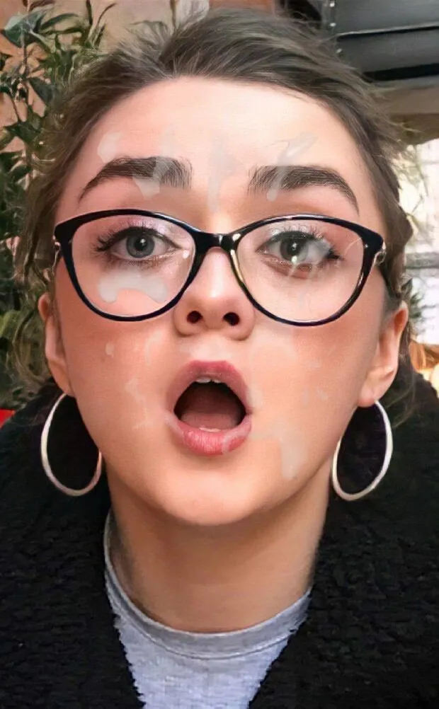 maisie williams is cumslut