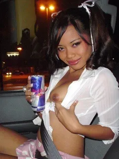 thai bargirl in pattaya