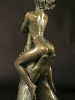 bronze statue with hands