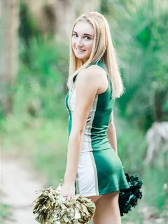 highskool girlz + cheerleader uniforms + drinking fountains = candid upkirt pictures