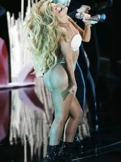 lady gaga bare ass in stage performance