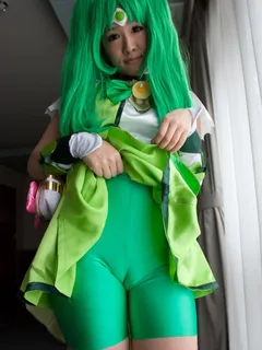 japanese cosplayer, posted by strandwolf on cameltoe-forum