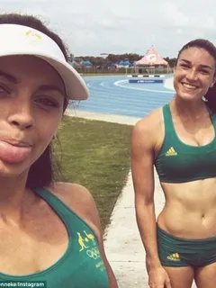 ella nelson and michelle jenneke just before their fucking marathon