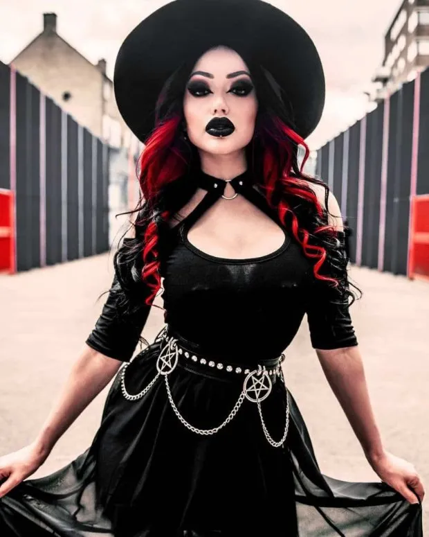 witchcraft (model: dani divine)