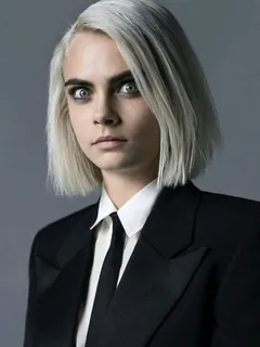 would you let cara delevinge peg you?