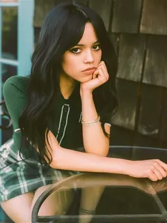 jenna ortega