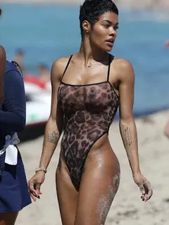 teyana taylor pokies in see thru swimsuit candids on the beach in miami hq