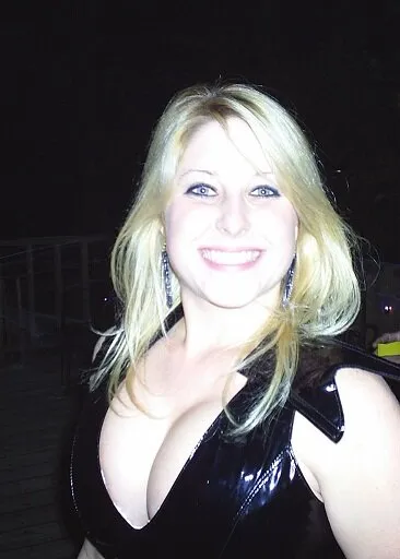 awesome beginners picture with a lovely blonde homemade