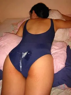 bitches who like sticky cumshots..... for more visit our website