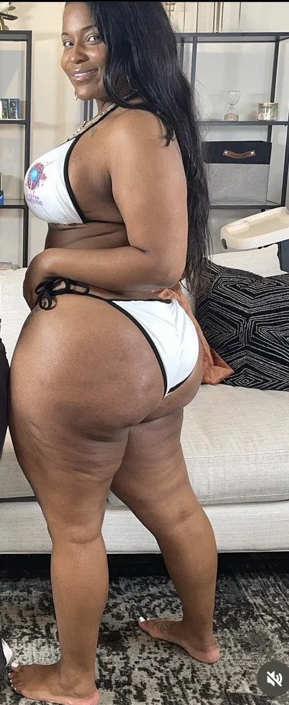 sexy black women