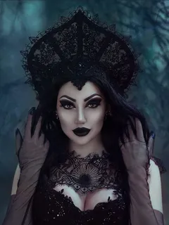 dani divine - vampire queen