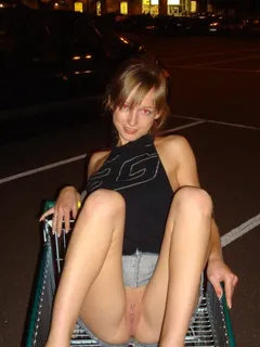 hot young wife no panties pussy upskirt in public