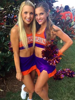 beautiful clemson cheerleaders