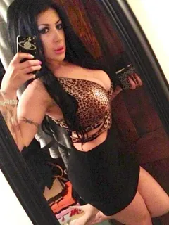 micky syndrome is bimbo in leopard skin print for your viewing pleasure - fota skinnn