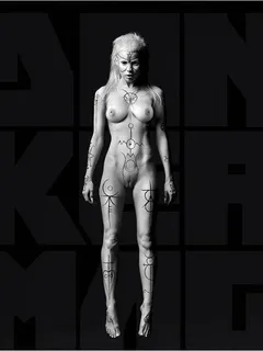 yolandi visser nude and painted.